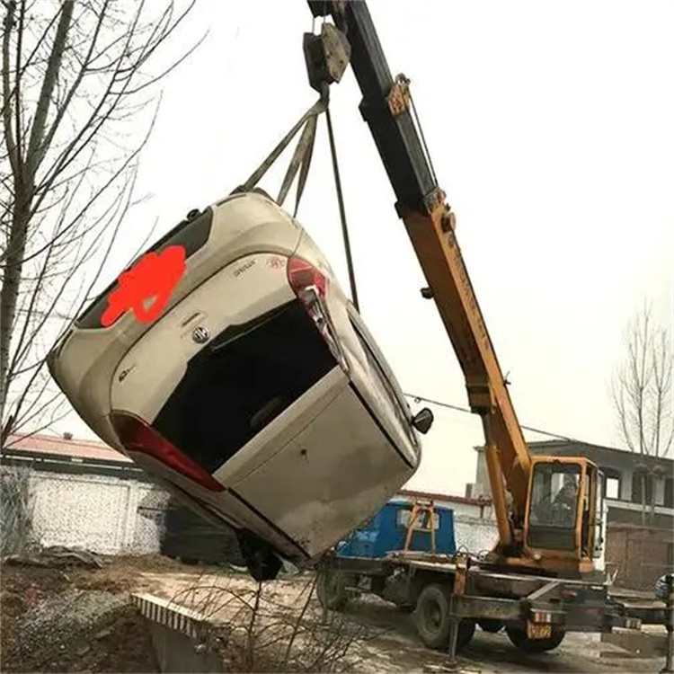 昭平吊车救援小汽车怎么吊